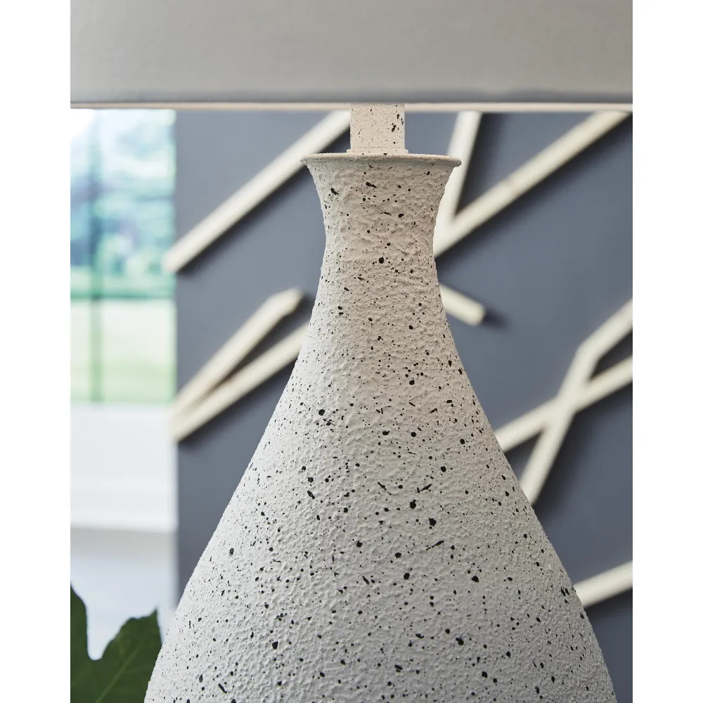 Signature Design Ashley Lampe sur table Wyattford L207614