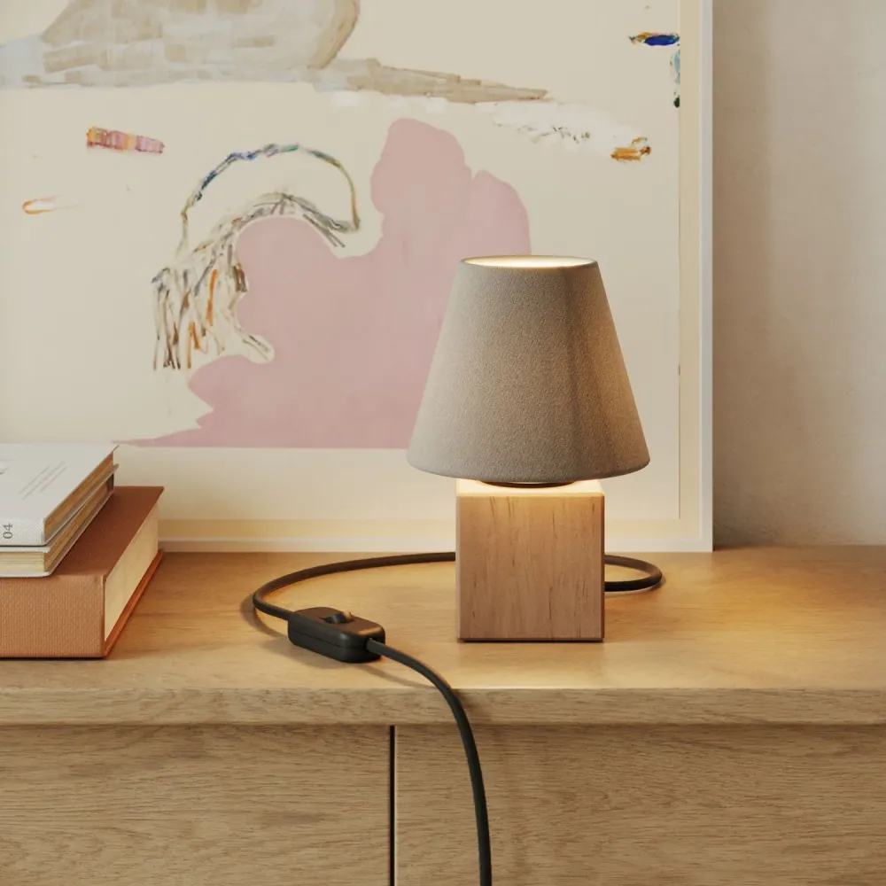 Socle de lampe en bois - Cube
