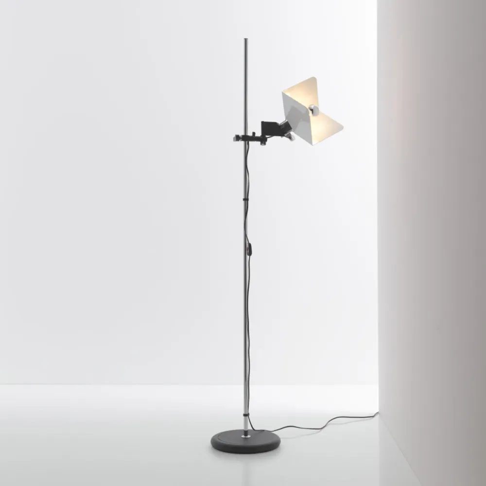 Lampadaire TRIEDRO par Joe Colombo pour Stilnovo