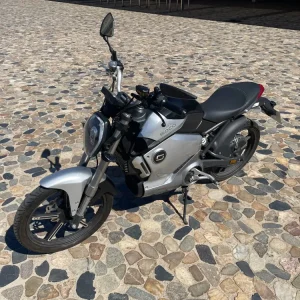 Super Soco TS1200R – Occasion (Batterie Neuve)