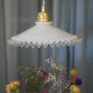 Suspension en opaline blanche Albina