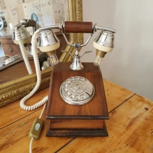 Lampe téléphone vintage en bois Vaisselle Vintage & Cie