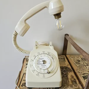 Lampe vintage BakéLight, crème Vaisselle Vintage & Cie