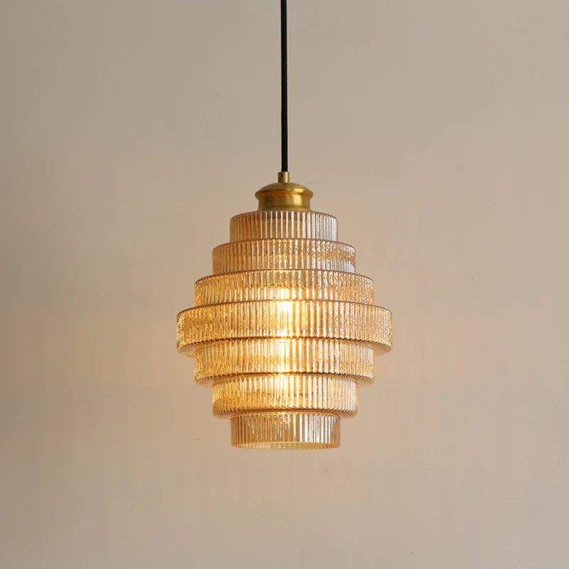 VerreLuxe – Lampe en verre et laiton élégante