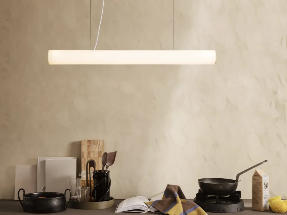 Vuelta Pendant 100 - White/Brass