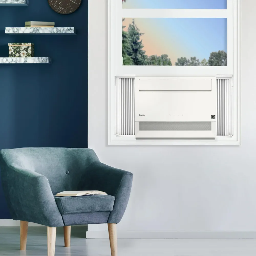 Danby Climatiseur de fenêtre de 10 000 BTU DAC100B6WDB Facile à nettoyer