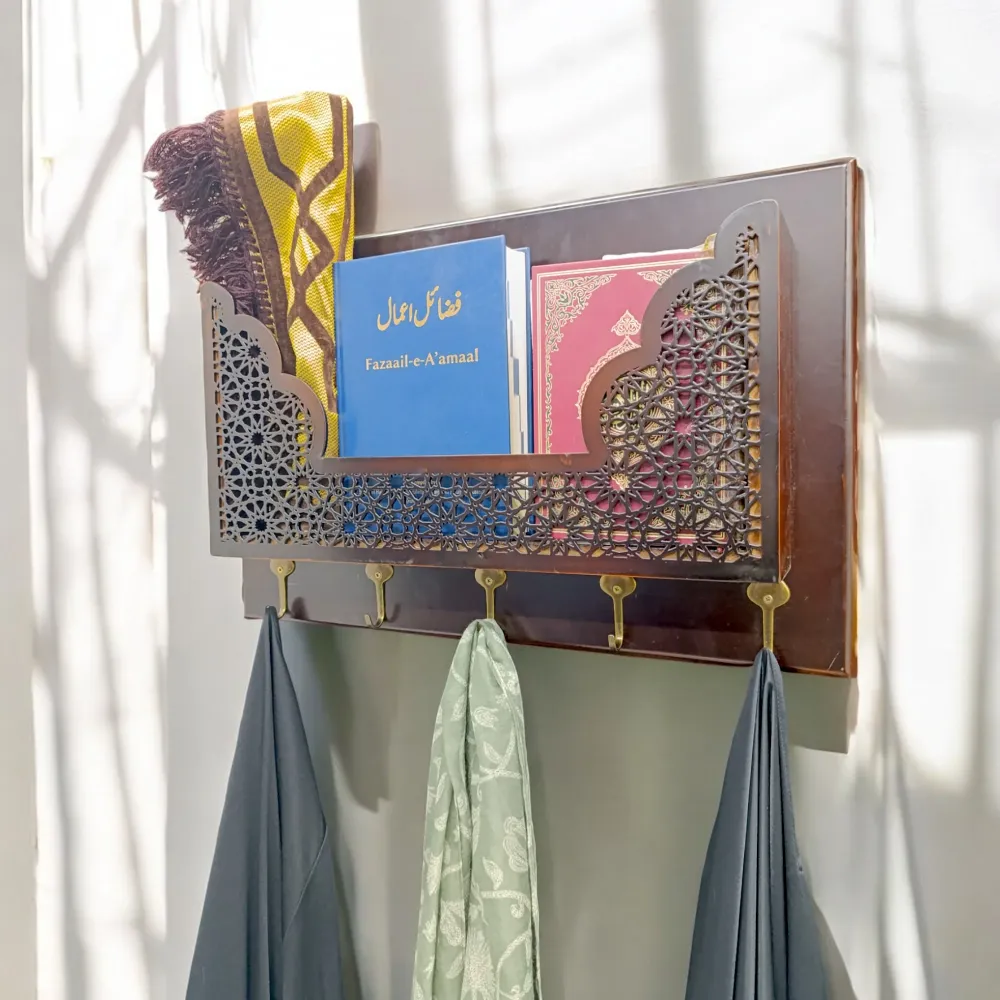 Exotic Designs Wall Mounted Book Holder 5 Hooks Café