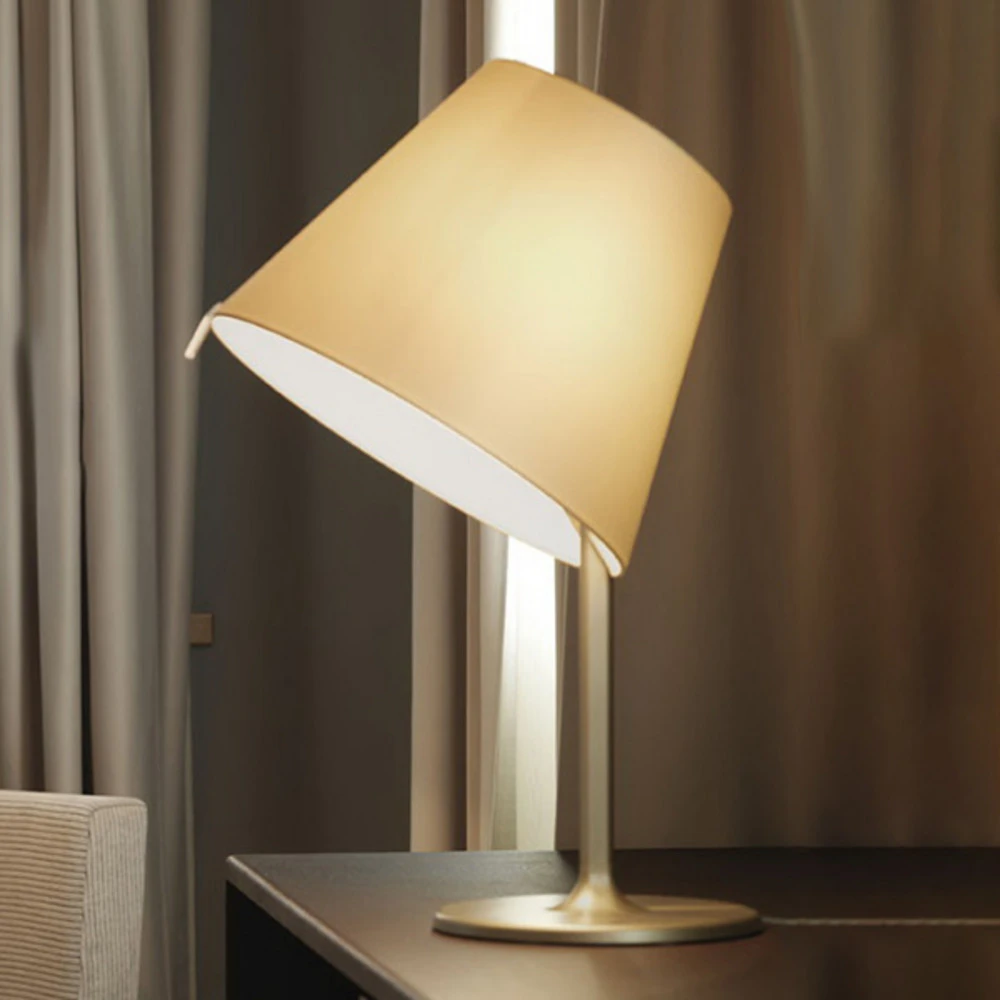 Artemide Melampo lampe à poser, cuivre étain écru