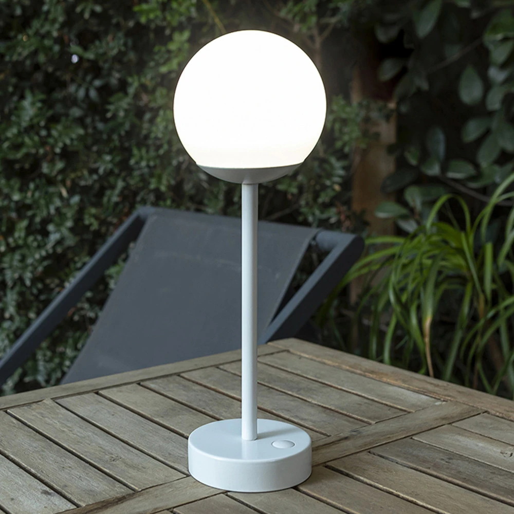 Newgarden Norai Mince lampe de table LED, blanc