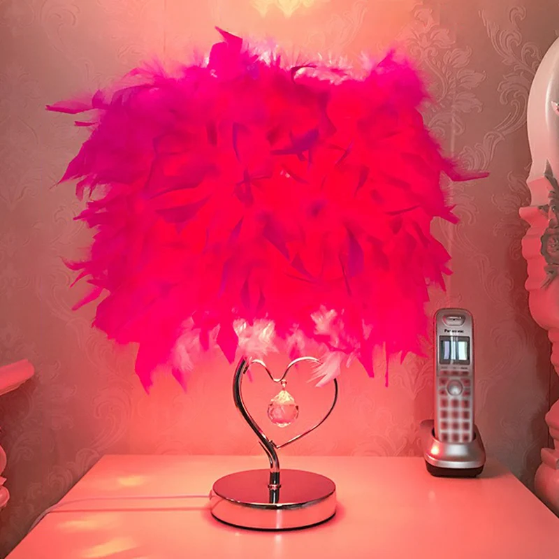 Lampe de table de chevet cylindrique de style actuel, lampe de table de chambre à coucher en plumes avec goutte à goutte e...