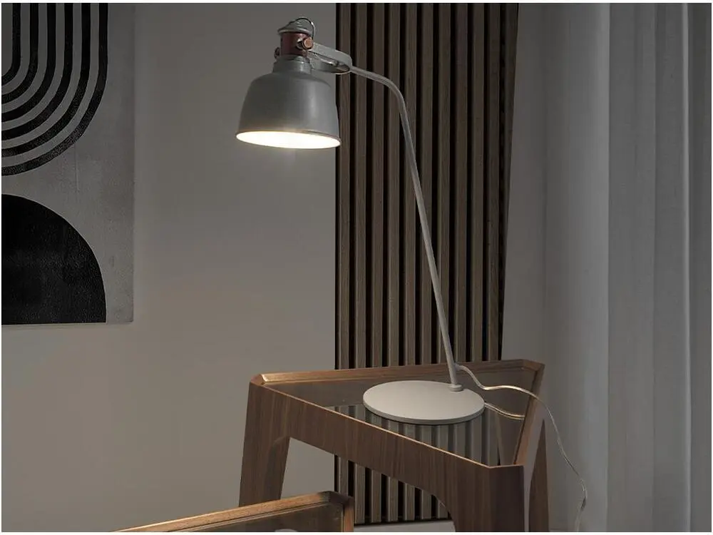 ANGEL CERDA Lampe de table en acier époxy gris et détails en cuivré foncé