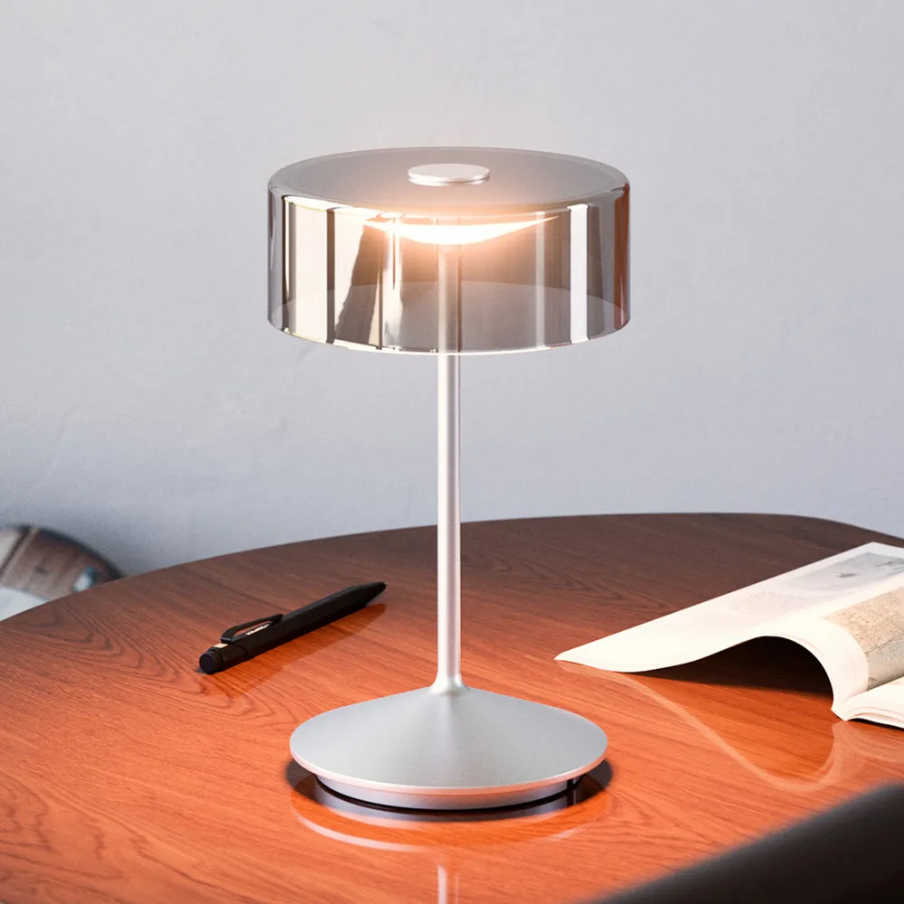 Lampe de table LED sur batterie Numotion, argent, verre, IP54, intensité en papier artisanal