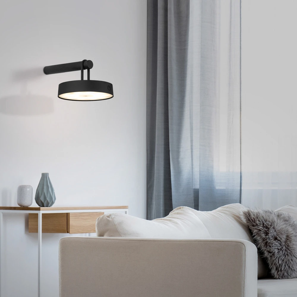 JUST LIGHT. Applique murale LED à autonomie renouvelable Arma, noir Plastique IP44