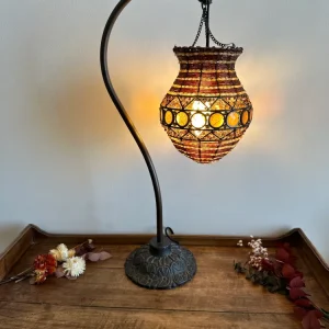 Lampe lanterne suspendue perles et fer forgé