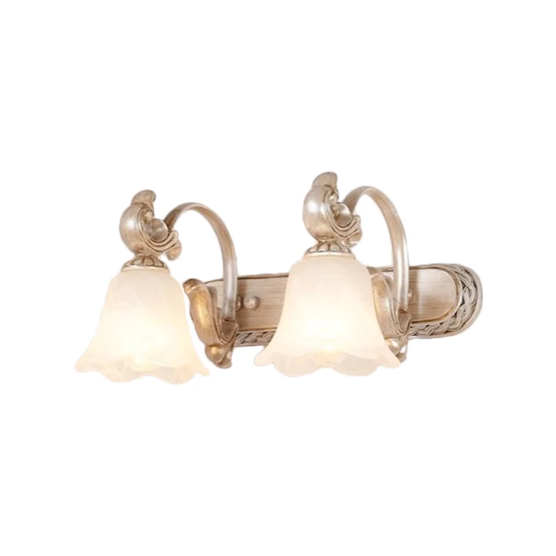 Traditionelle Badezimmer-Wandleuchte mit Blumenschirm, Milchglas, 2/3 Köpfe, mit gebogenem Arm Khaki