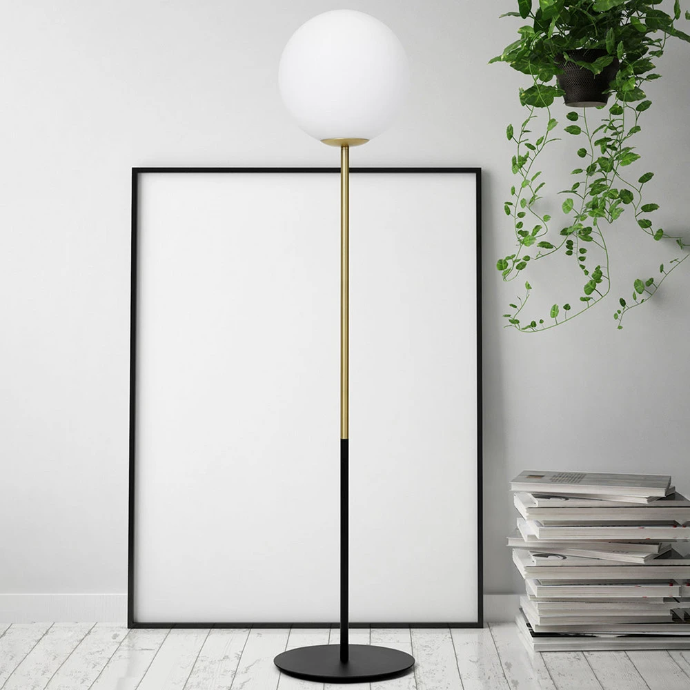 Haute Qualité Lampe sur pied Jugen, noire/blanche, à une lampe