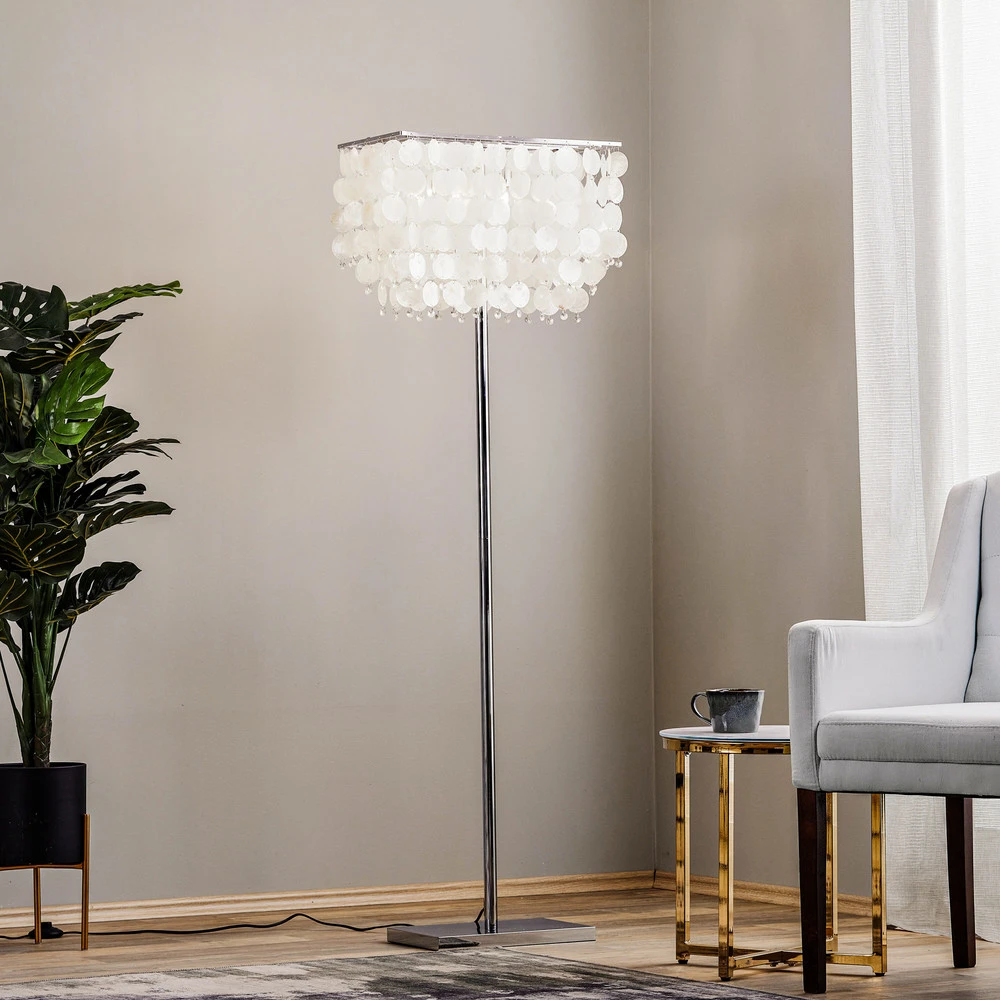 Lampe sur pied Makani, chromé, décor coquillage