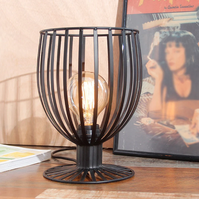 Lampe de table sur pied à 1 lumière bronze/noir, éclairage de dur élégant en fer forgé avec cage en verre à vin et abat-jour