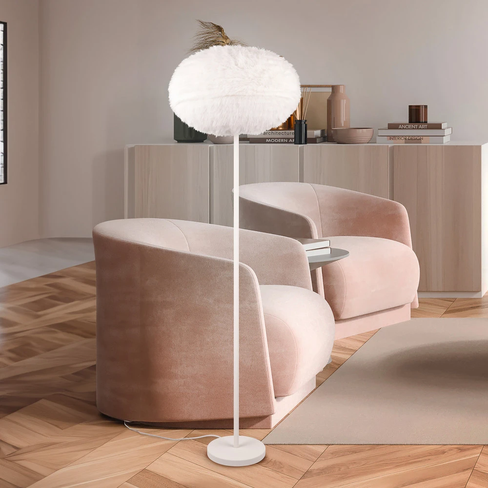 Suspension à trois bras Lampe sur pied Furry, hauteur 154 cm, couleur sable, peluche synthétique