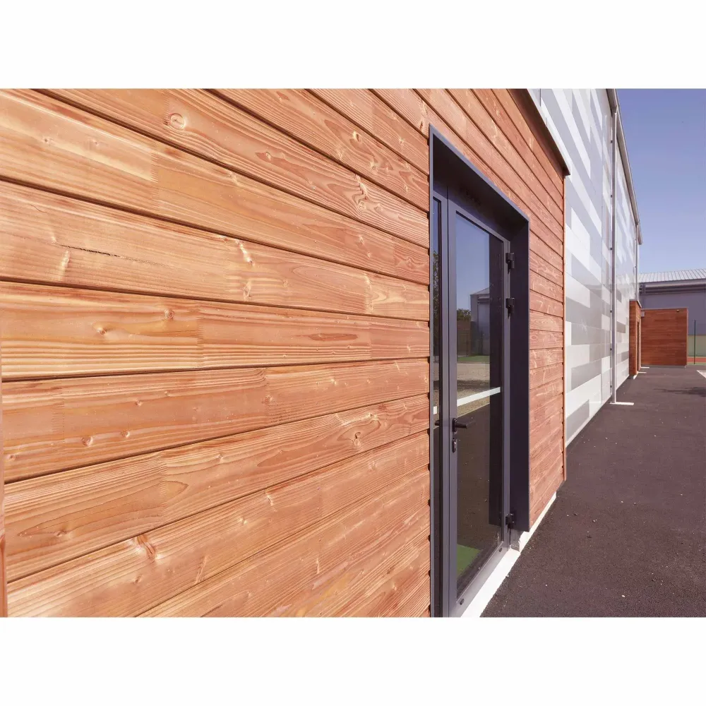 Bardage douglas - 22x135 - L=4m (profil Opus)