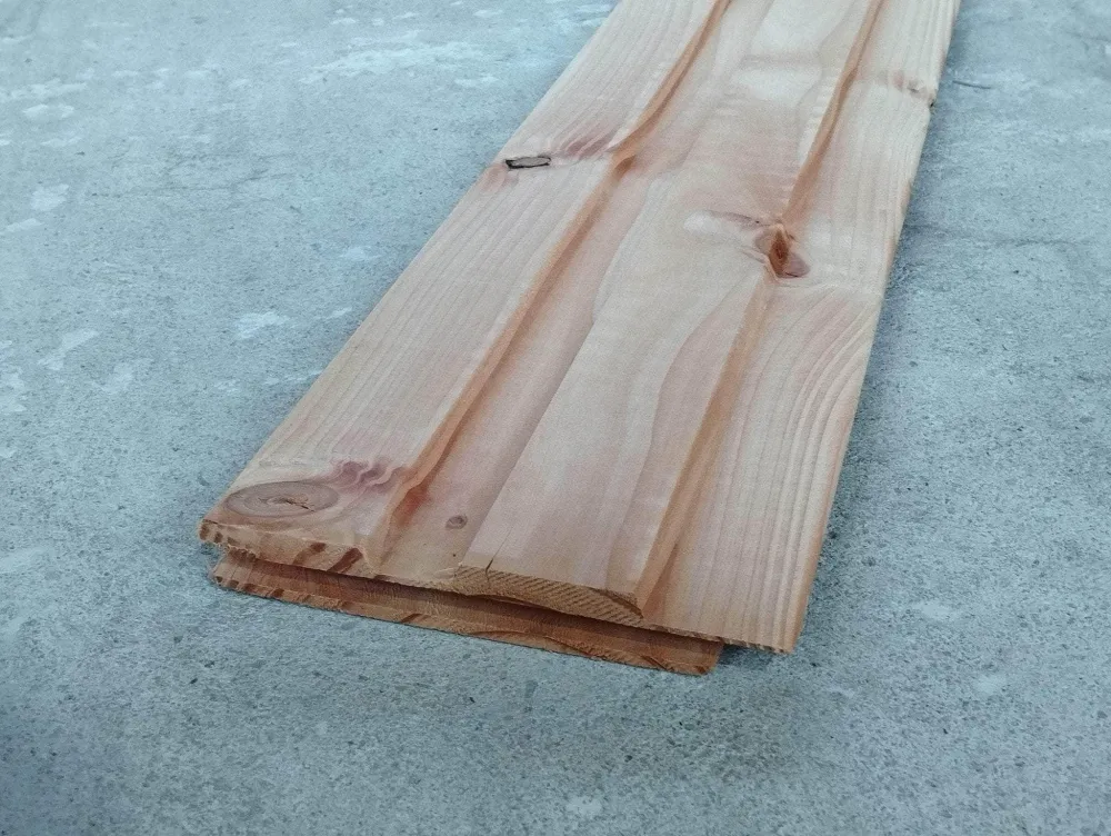 Bardage douglas - 22x135 - L=4m (profil Tremolo)