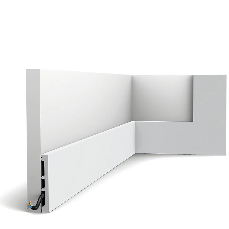 Plinthe SX163 RAL 9003 (blanc sécurité) - L200 x H10,2 x l1,3 cm - ORAC DECOR