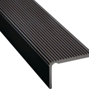 Nez de marche pour escalier