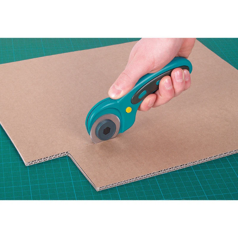 Cutter rotatif WOLFCRAFT 4152000 avec Protection Antidérapante