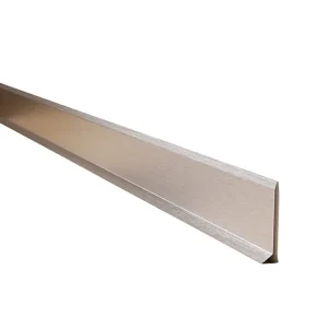 Plinthe décorative pour mur Ilcom F Argent satiné - 60mm x 2700mm x 0,65 ep.