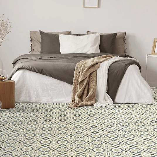 Sol Vinyle First - Effet carreaux de ciment arabesques - Vert et bleu - Rouleau de 4m x 22m