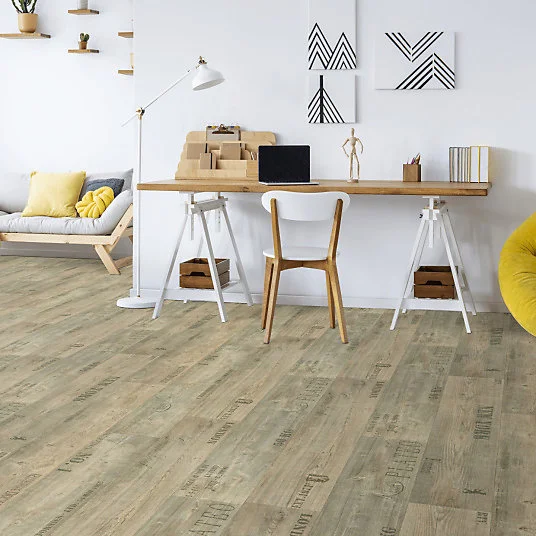 Sol Vinyle First - Imitation parquet marqué - Rouleau de 3m x 11m