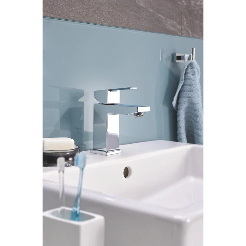 Mitigeur lavabo monocommande SAIL CUBE GROHE 23435000 bec bas - taille S - acier chromé