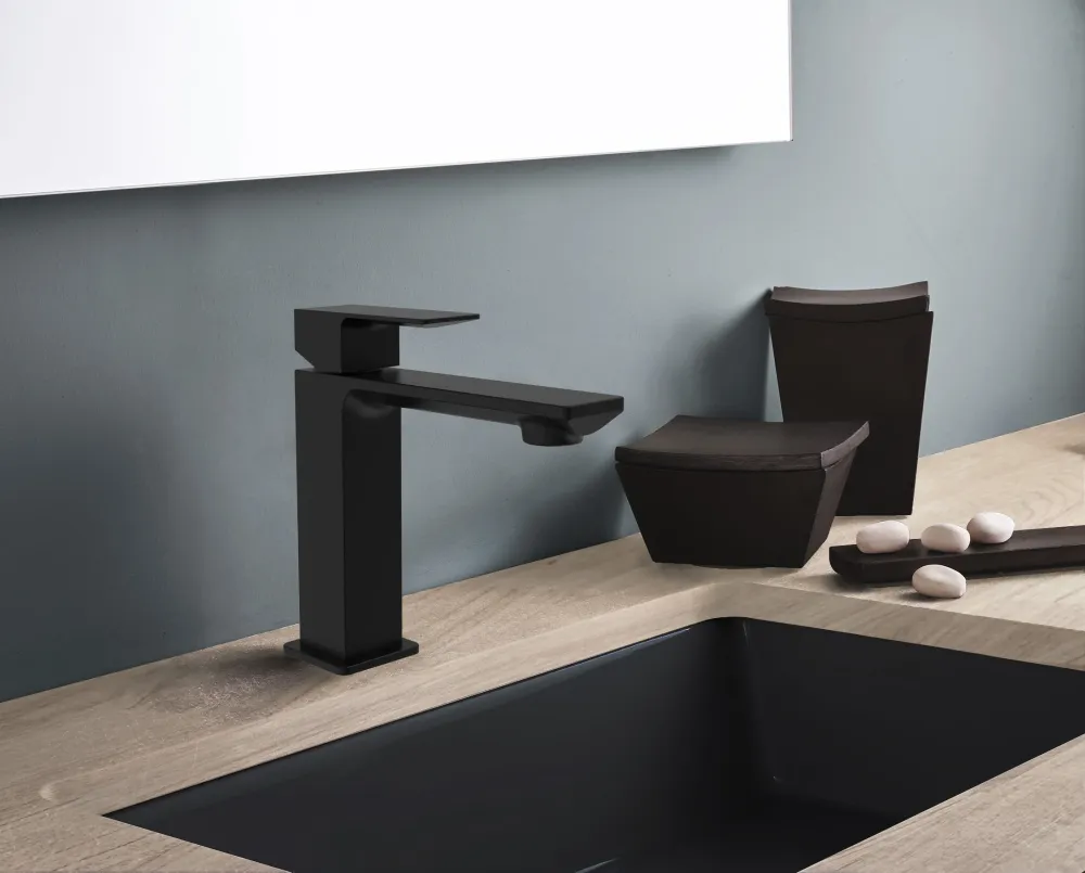 Mitigeur lavabo Paffoni avec vidage clic-clac série ELLE - Noir Mat