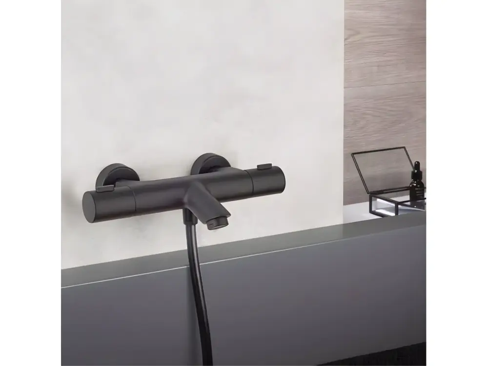 Mitigeur bain douche thermostatique PAINI Ruby + Minikit douchette 3 jets rond Ruby Noir mat