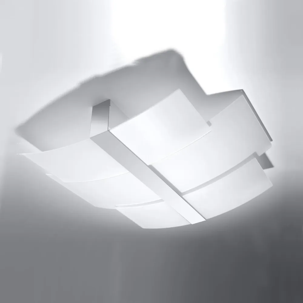 Celia par SOLLUX est un plafonnier LED pour éclairage novateur. - Installation Facile