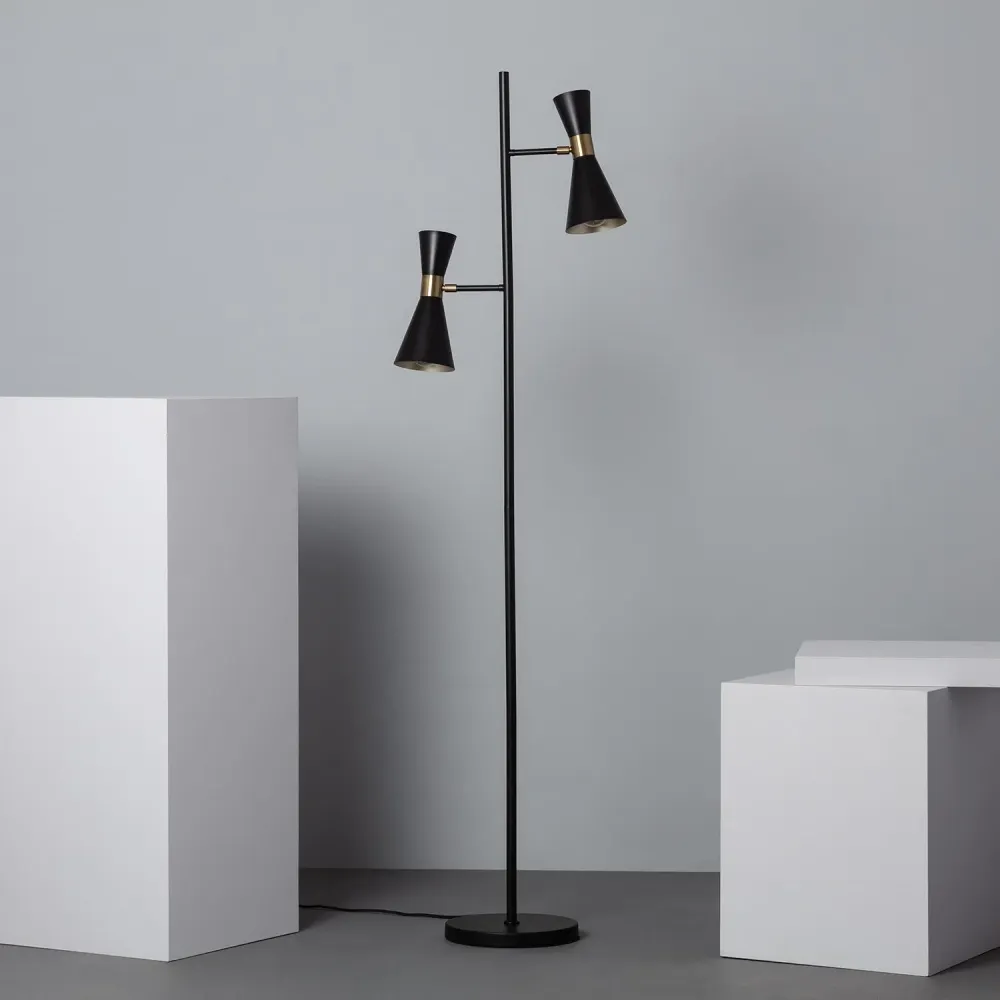 Guirlande lumineuse Lampadaire en métal avec éclairage à LED.