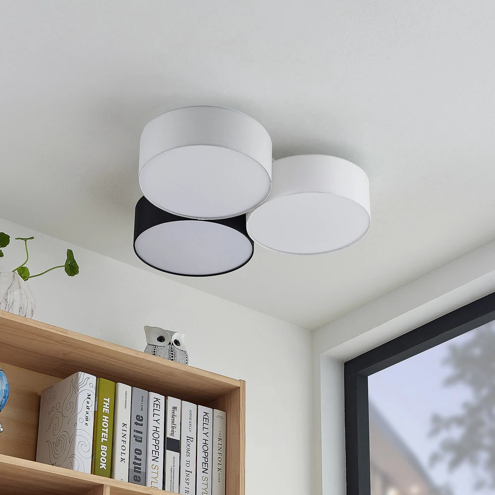 Lindby Janita Plafonnier LED, 3 lampes, tricolore avec base en bois