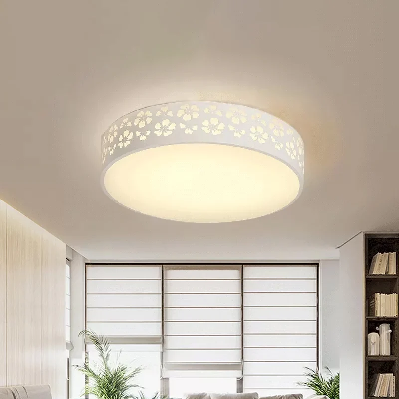 Plafonnier LED moderne en métal à tambour de 15/19 pouces de généreux, encastré avec fleur découpée, lumière blanche/3 cou...