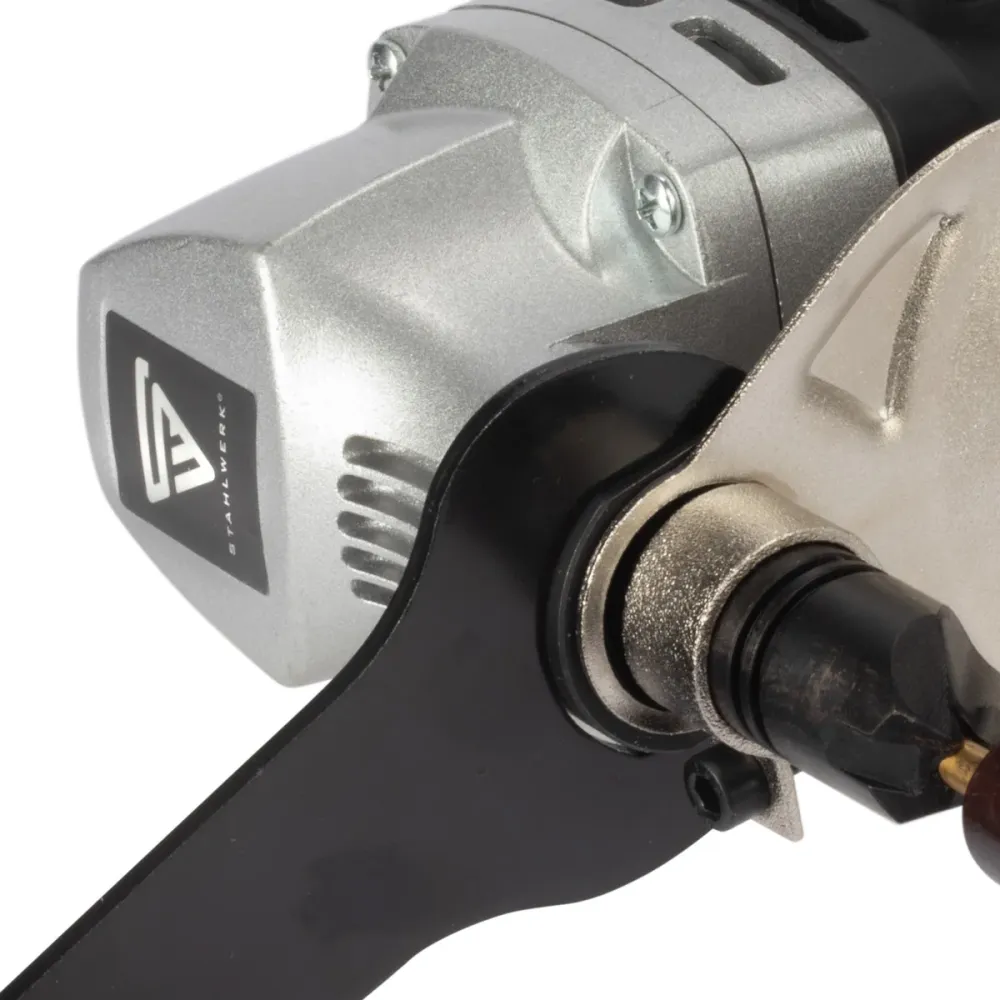 Prime à tôle en acier BK-600 ST avec 600 W et 2 000 tr / min jusqu'à 2,5 mm de profondeur de coupe des ciseaux de tôle éle...