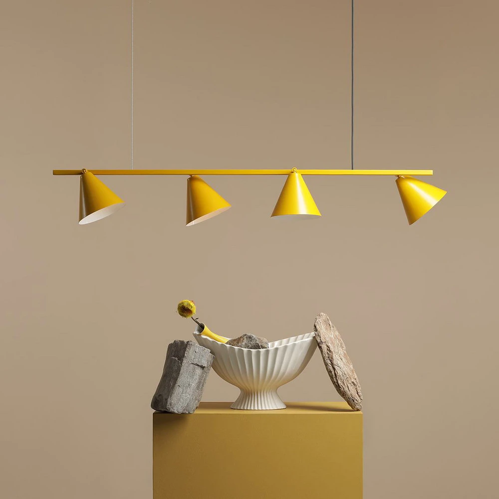 Luminaire de plafond encastrable Suspension Form 4, métal, cône, à 4 lampes, jaune moutarde