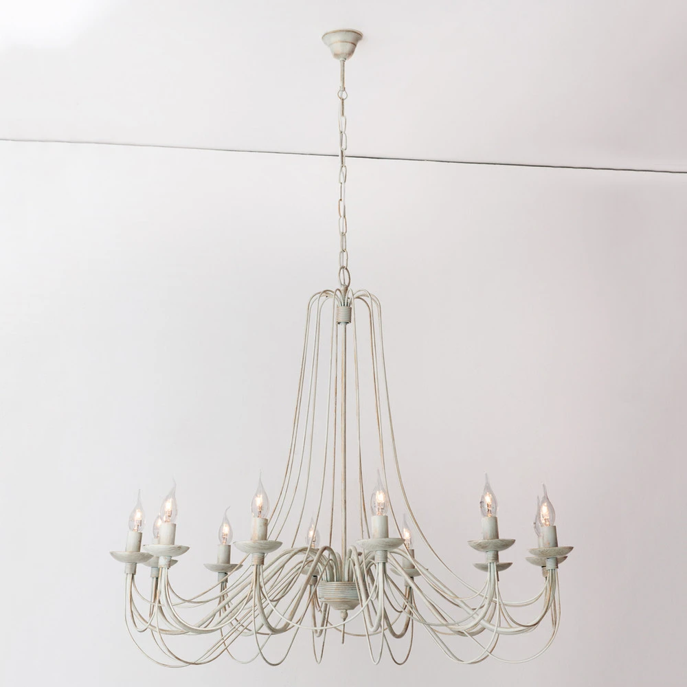 Lustre Antonina rustique à 12 lampes - Installation Facile