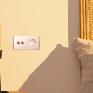 Kew Kipphebel 2x & SchuKo-Modul (Typ F) 1x Zweifachrahmen - Poliertes Nickel | Weiß Regular