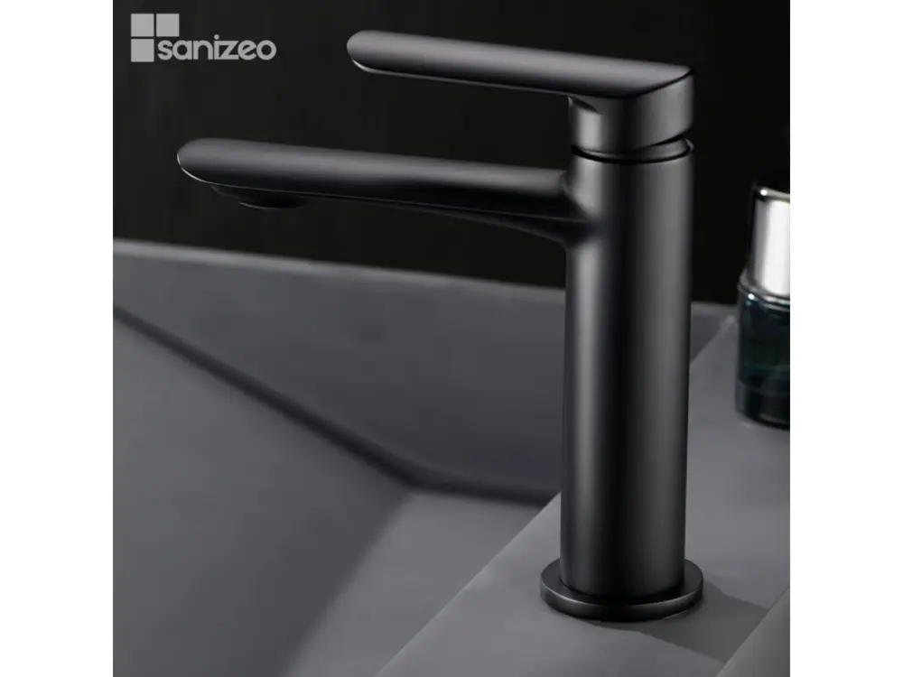 Mitigeur mural Robinet Mitigeur de Lavabo anti-calcaire Bas Noir Mat IMEX Sanizéo URAL BDG040-1NG